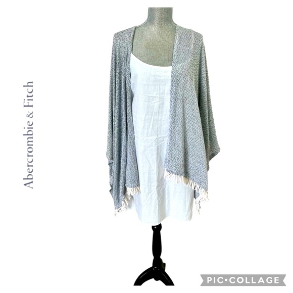 ABERCROMBIE & KNIT KNIT KIMONO FRINGE HEM - Picture 1 of 4